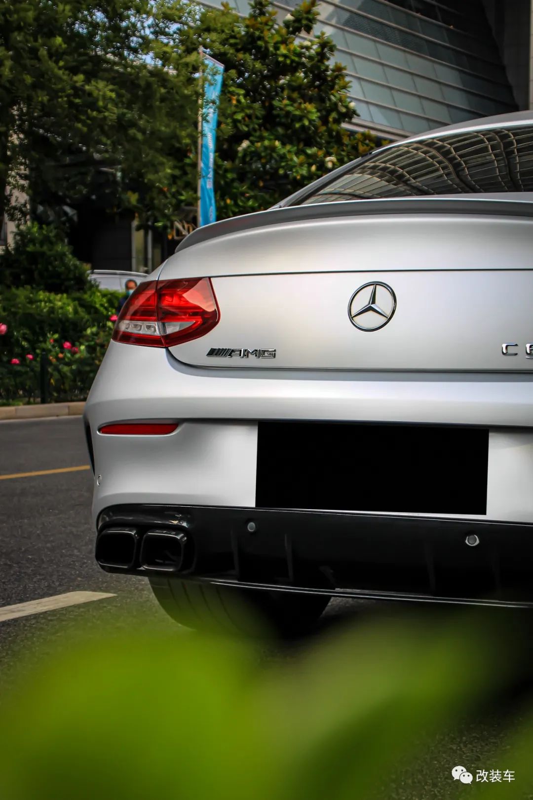 奔驰amgc63与c63s的区别,奔驰amgc63s四门和c63的区别