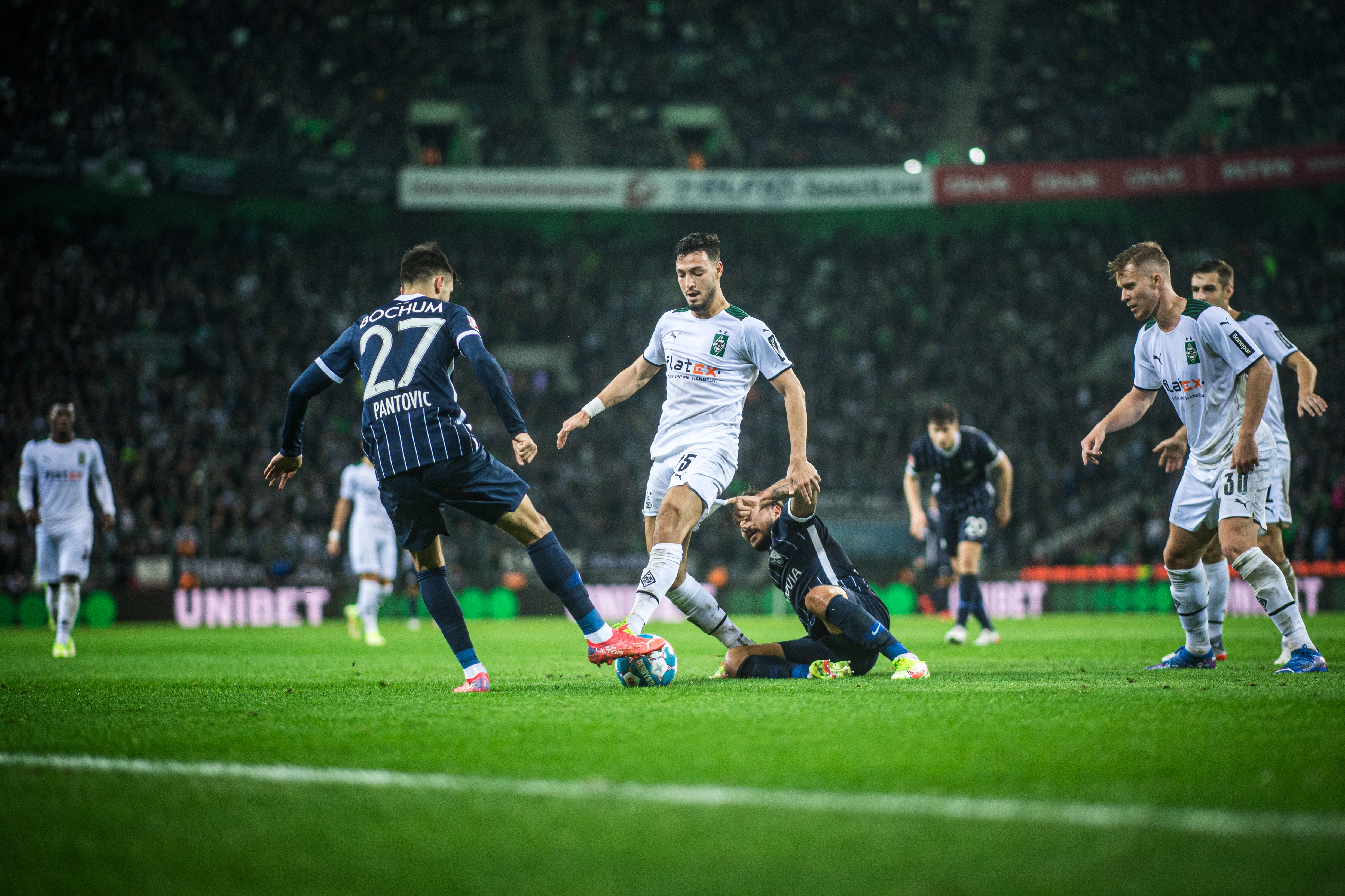 专访德甲“远射王子”潘托维奇：念念不忘的拜仁青训时光