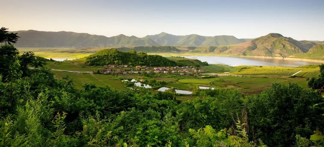 白山市出发五一2-3天短途旅游推荐,冬季白山周边一日游景点大全