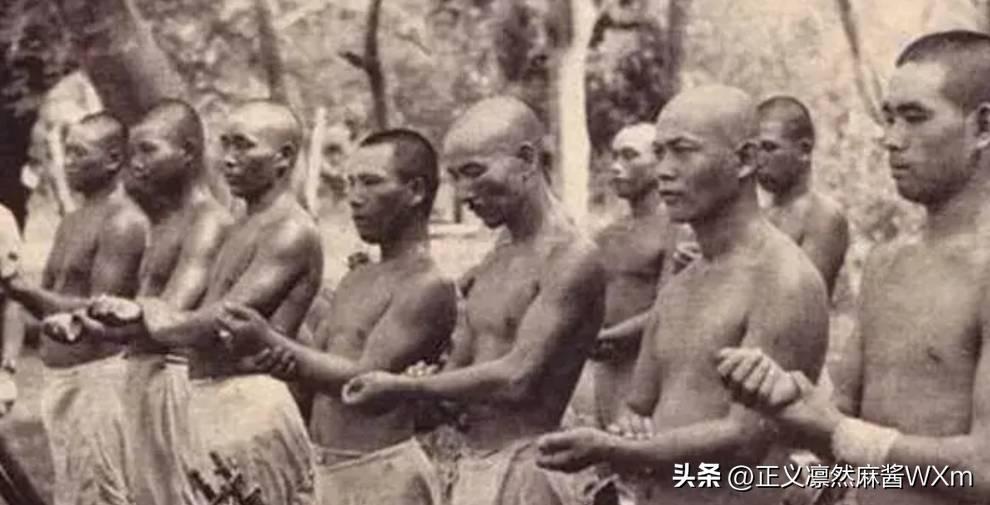 30张古韵流芳老照片:丰盈体态映风姿,民国女子少妇风韵足