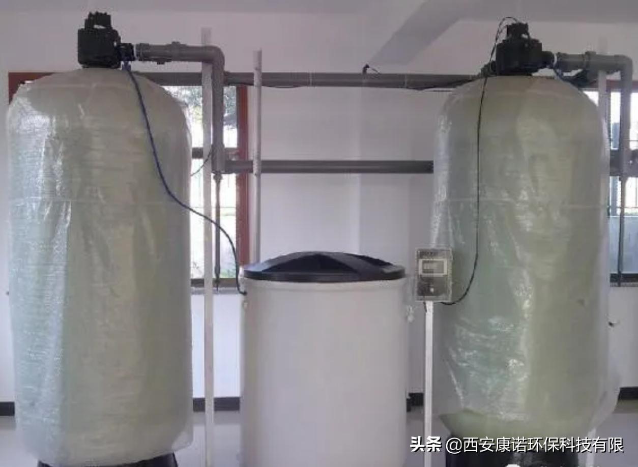 卫生间瓷砖发黄怎么解决,卫生间发黄的瓷砖怎么清洗