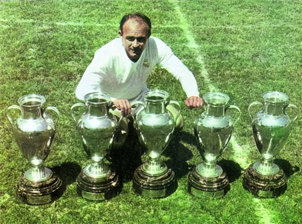 西班牙足球十大球星图片,西班牙足球巨星