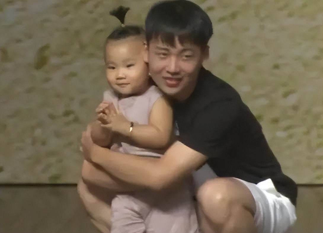 郭德纲郭麒麟挫折式教育,郭德纲的教育方式的视频