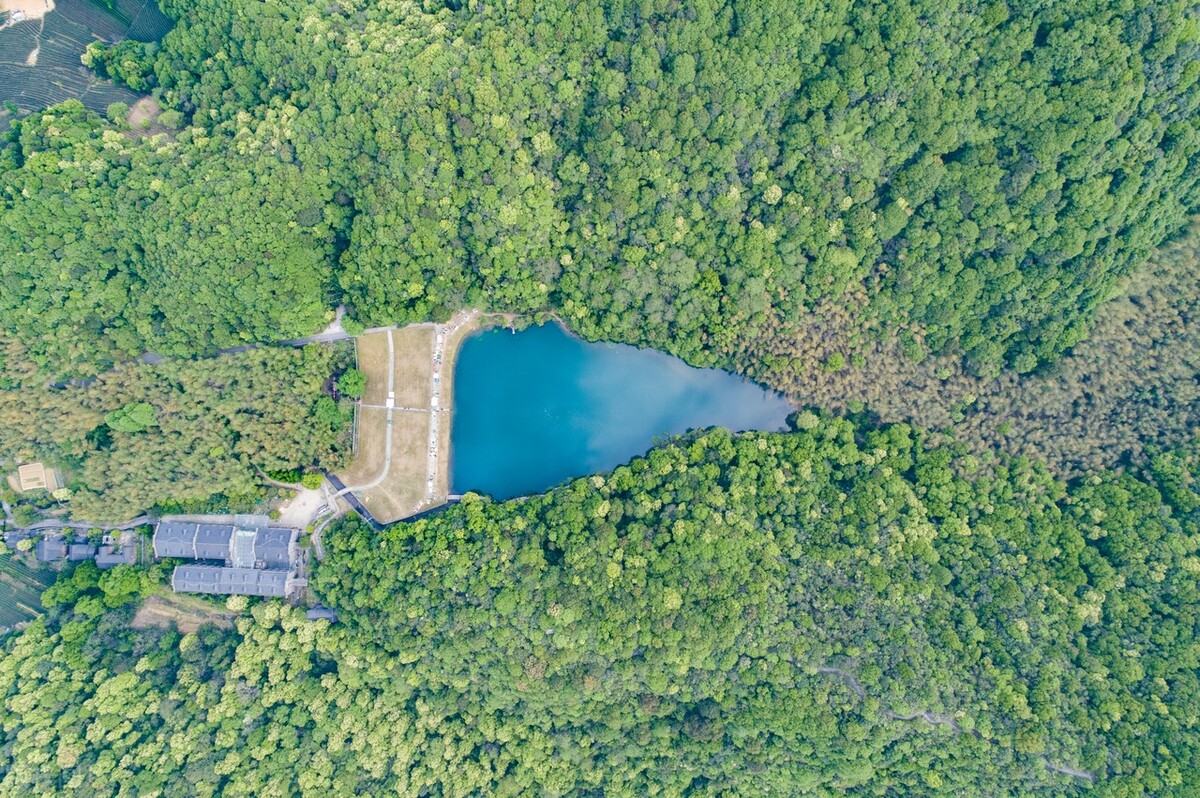 杭州余杭黄湖镇龙坞水库,杭州甘岭水库一日游攻略