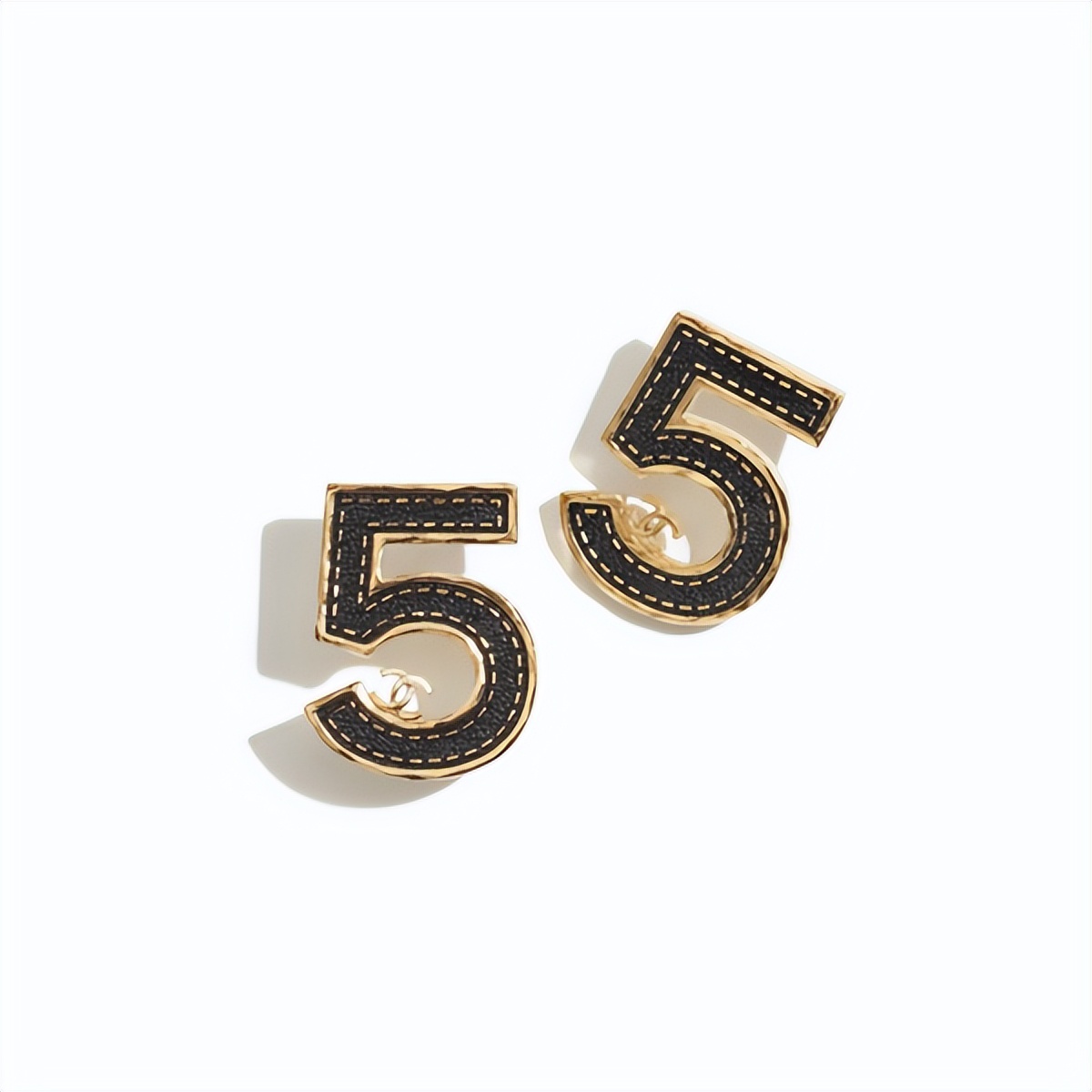 Chanel2023春夏耳环推荐这6款！迷你5号香水、双Clogo圆圈耳环