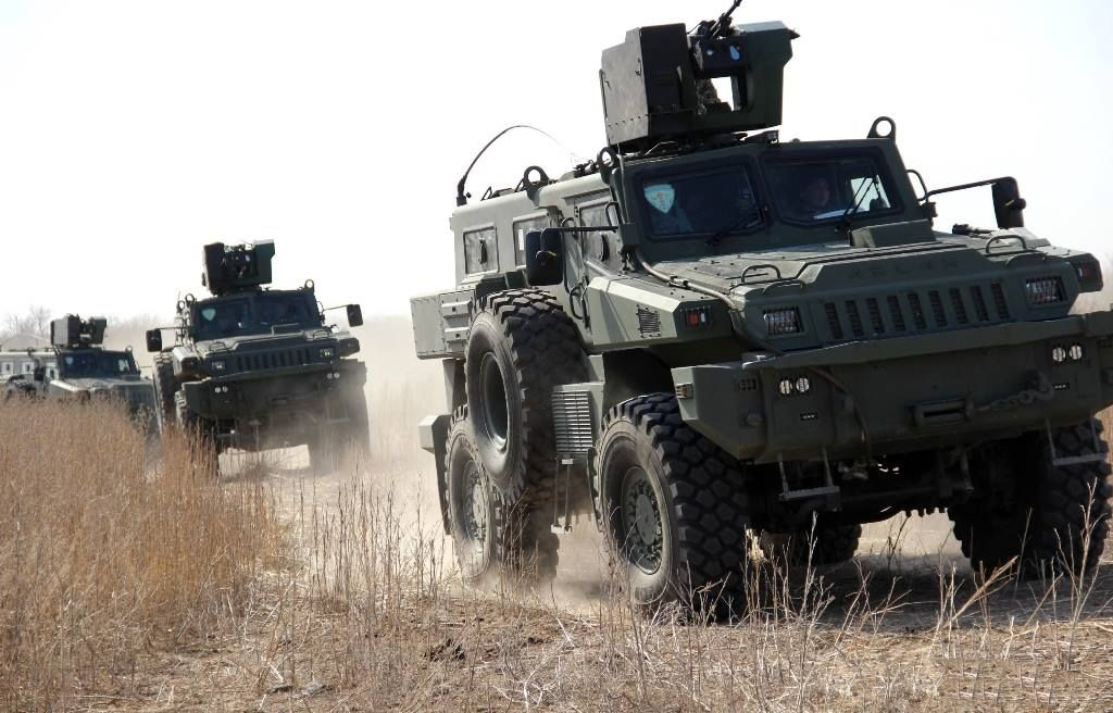 派拉蒙掠夺者6x6装甲越野车,派拉蒙掠夺者越野车二手车