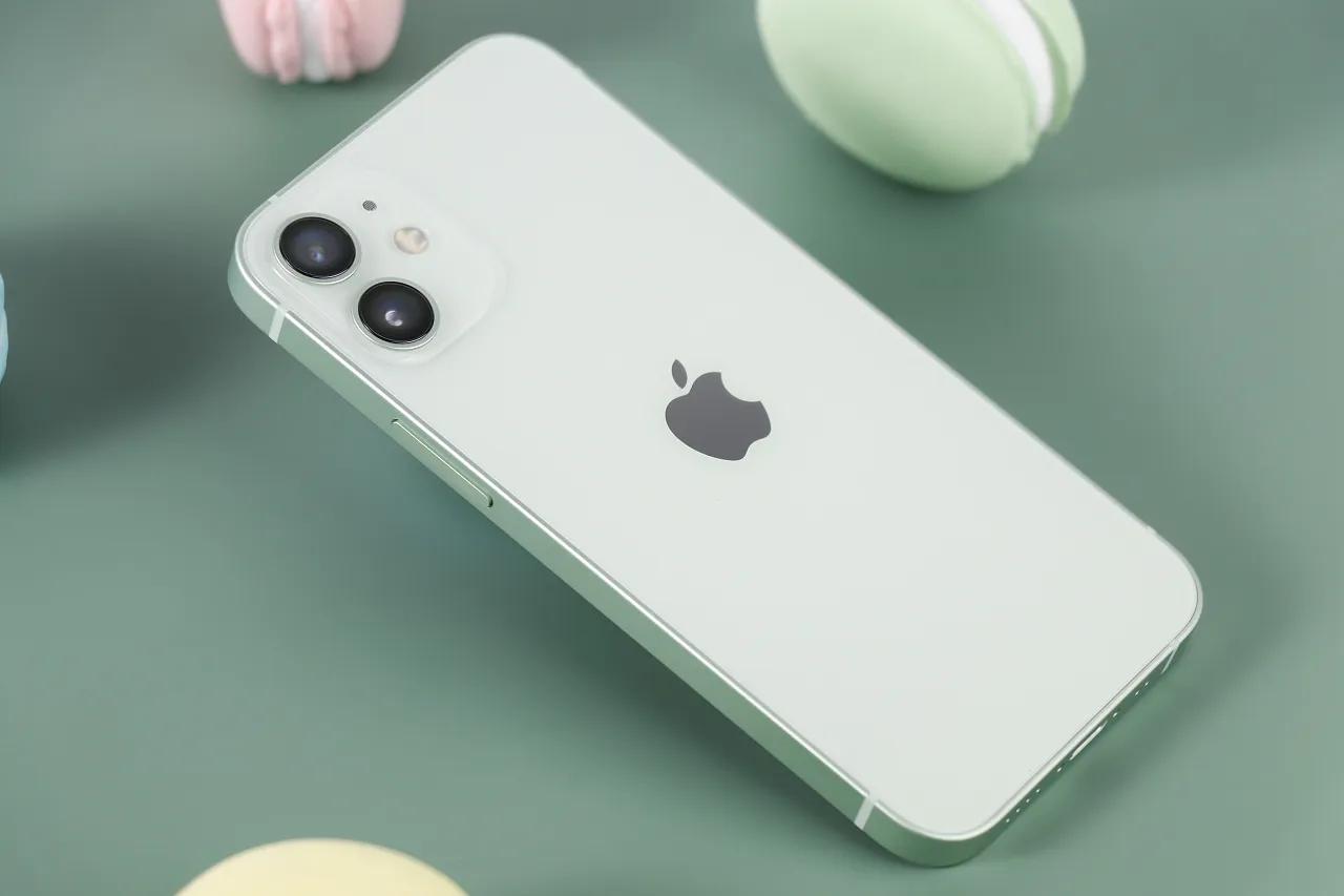 手机pro和ultra区别是什么,iphonepromax和ultra的区别