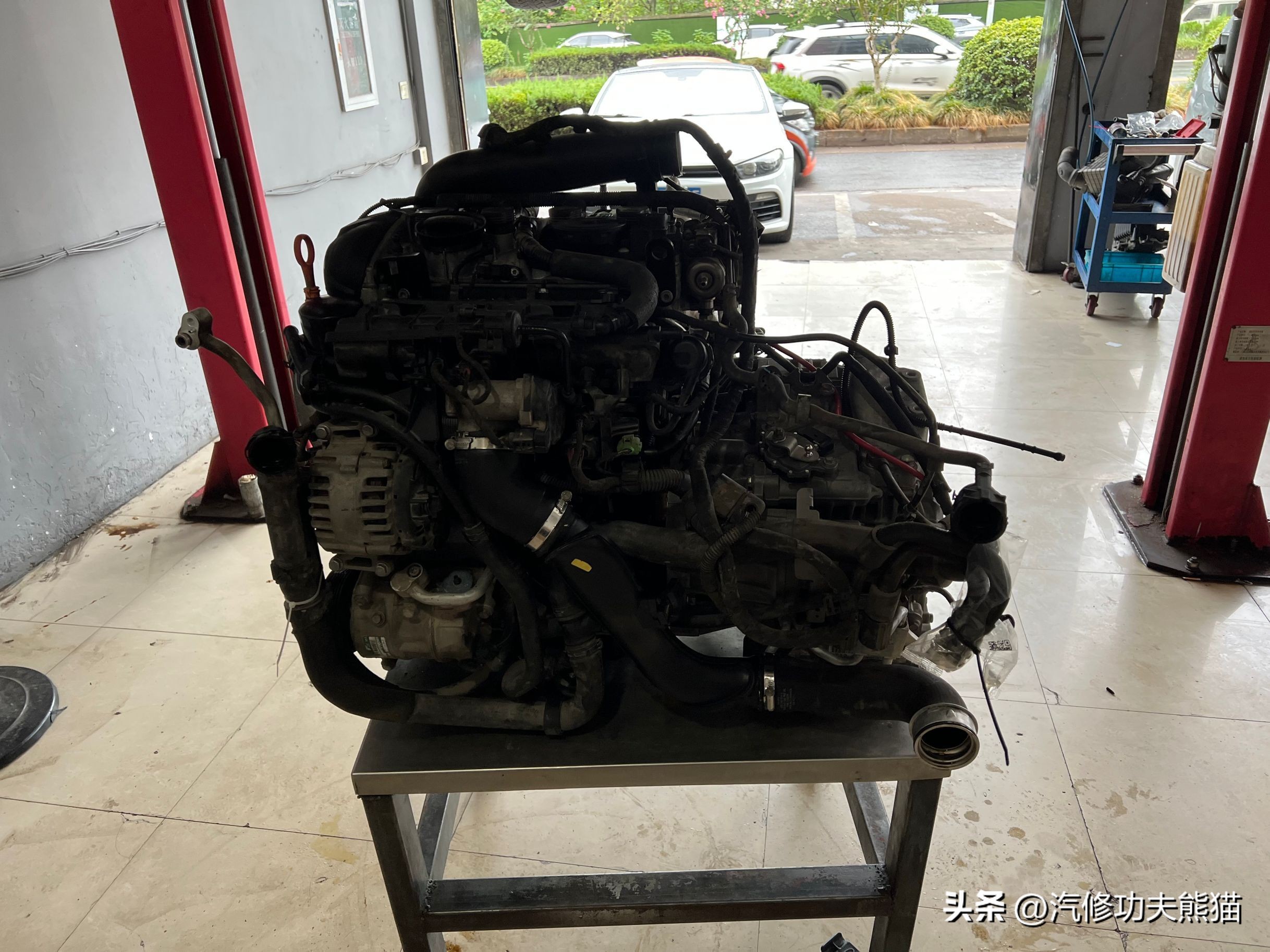 大众途观三百公里烧一升机油,途观3代发动机烧机油