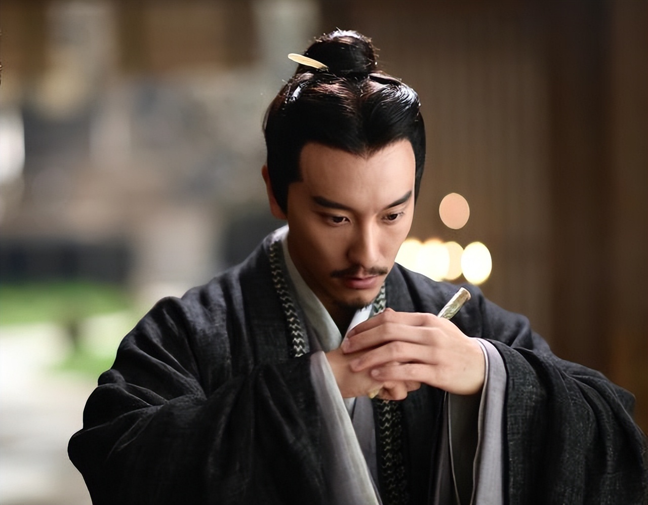 十大必看架空历史小说言情,值得安利的三本架空历史高分小说