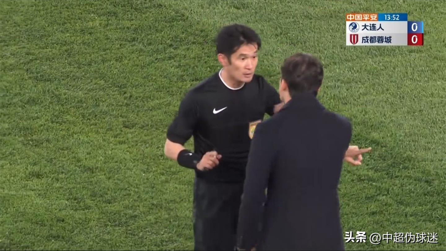 硬怼！谢晖社媒更新动态表达对中超裁判不满：这什么年代的吹罚！