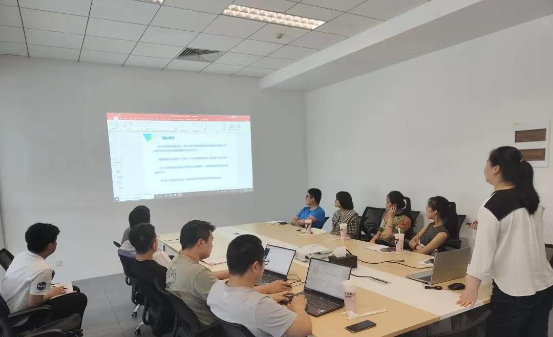 科技园足球队叫什么名字,科技园足球小将