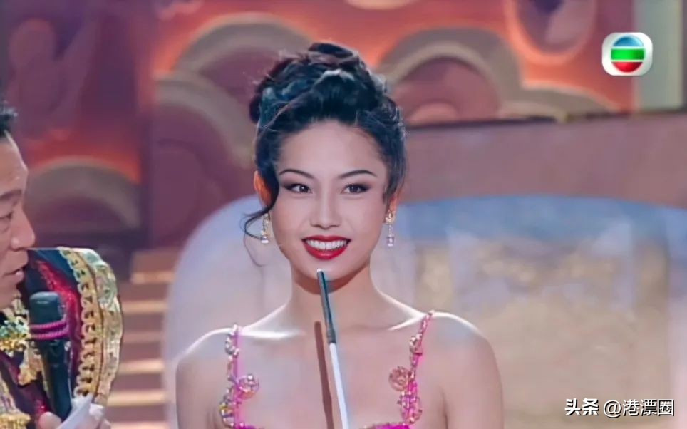 香港黑帮电影大嫂和小弟,香港黑帮电影大嫂完整版