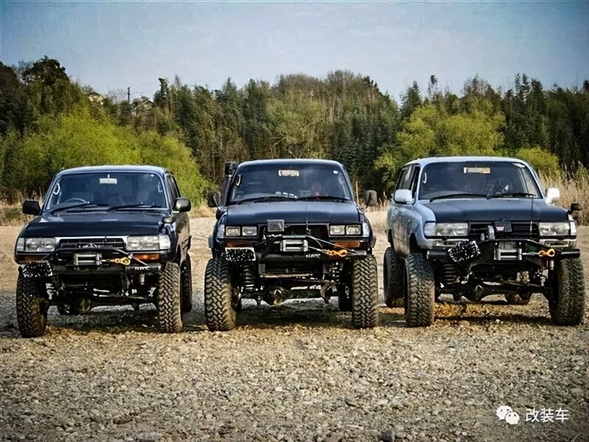 新款丰田威尔法改装,奶爸车改造老霸道