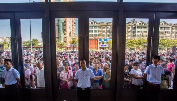 胖东来的年销总额,胖东来从哪里起家的