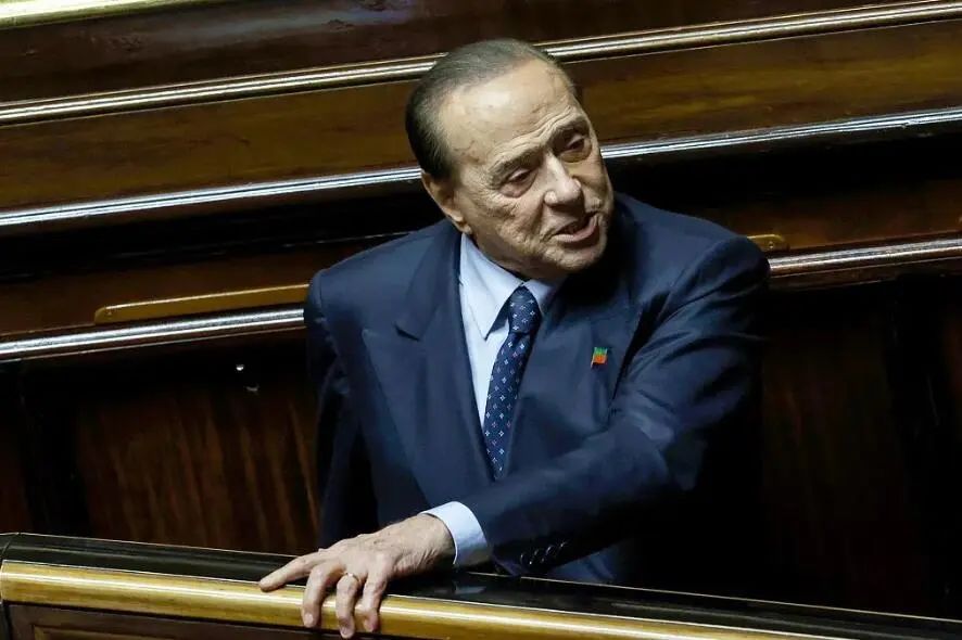 贝卢斯科尼经历,贝卢斯科尼有多厉害