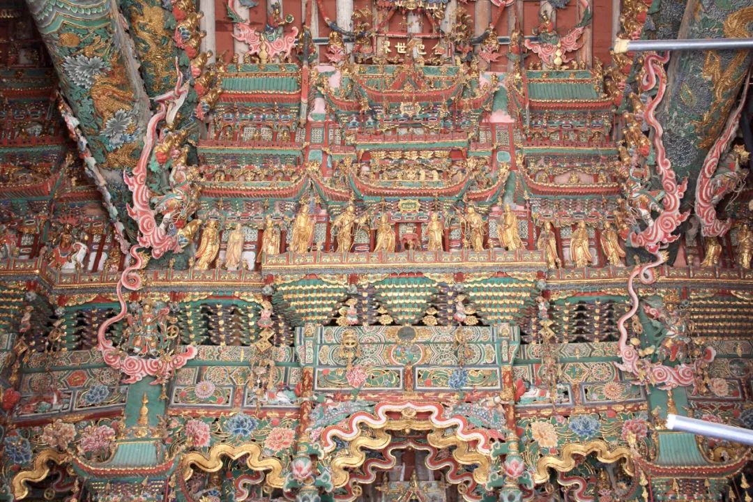 隰县小西天明代彩塑,隰县的小西天五百年的菩萨雕像