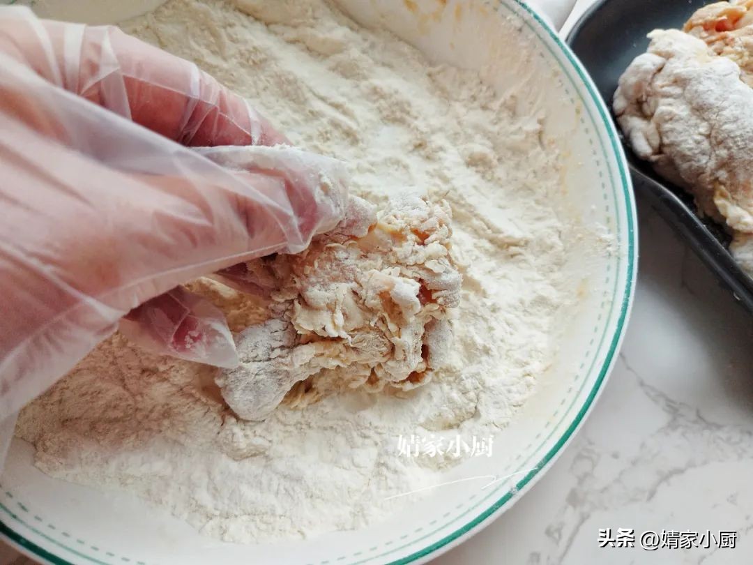 原来KFC的炸鸡是这么做的，多加2步就能做出来，从此实现炸鸡自由