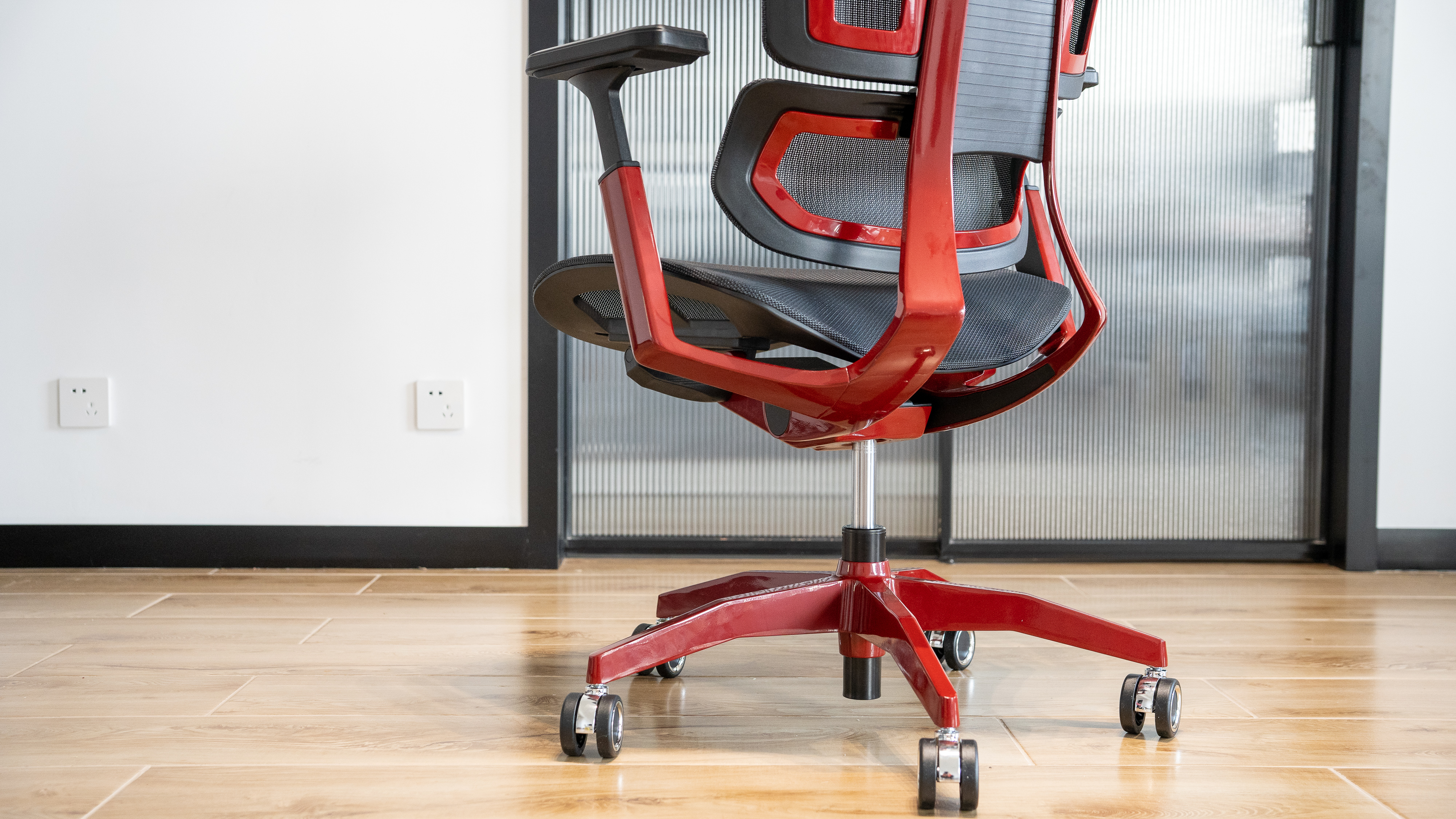 什么人体工学椅适合打游戏,炫酷又舒服电竞椅推荐