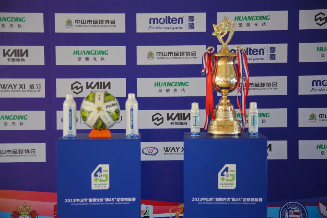 宝刀未老勇冠三军,宝刀未老47岁前国脚征战中甲