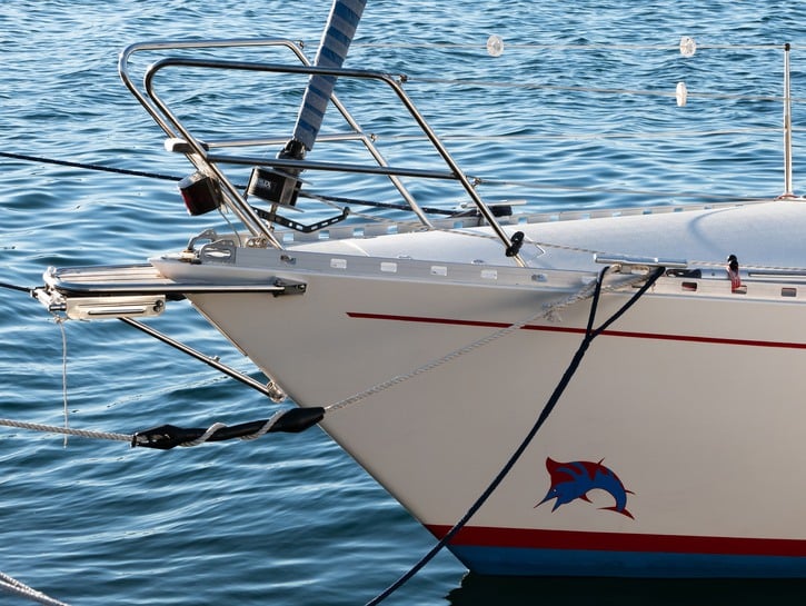 水手们揭示了他们在海上看到的最令人毛骨悚然的事情