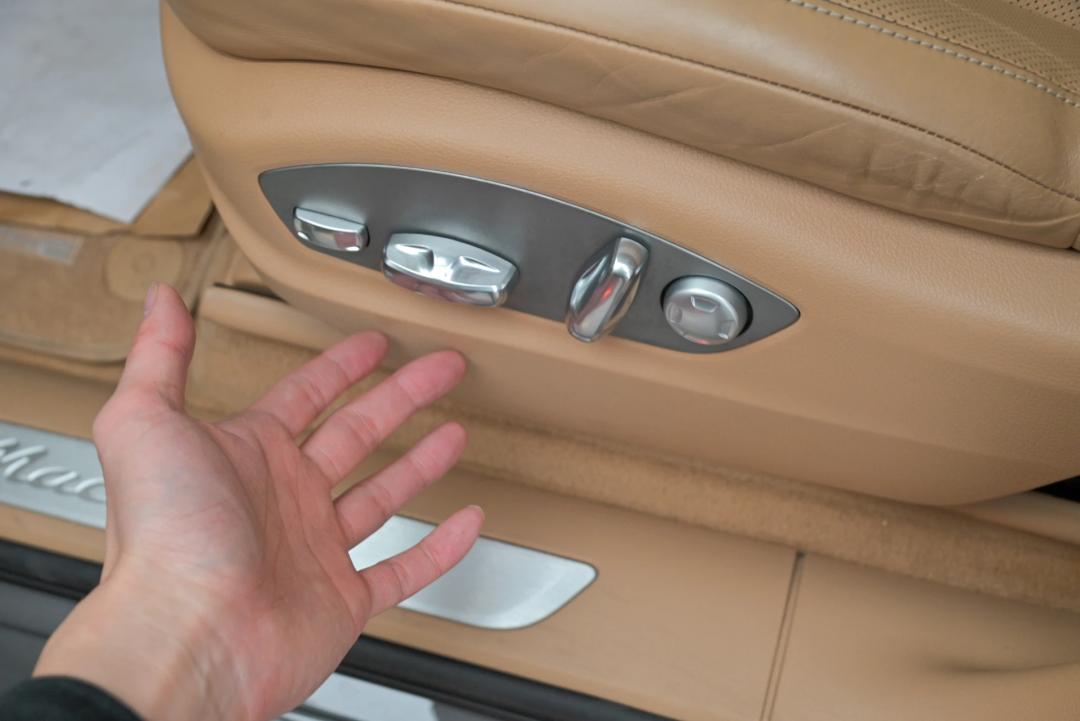 macans保时捷2023款顶配,macans保时捷新款