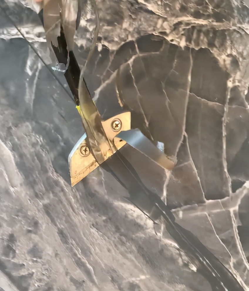 美缝贴美纹纸怎么施工,美缝贴美纹纸好还是美缝蜡好