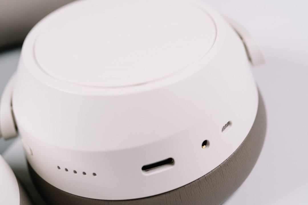 森海塞尔momentumm2,森海塞尔momentum4是开放式耳机吗