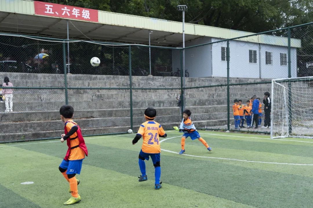 新制服新征程,新战袍新气象