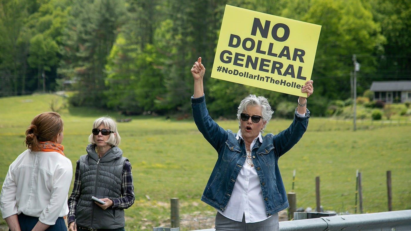 美国消费降级,消费降级人们的表现