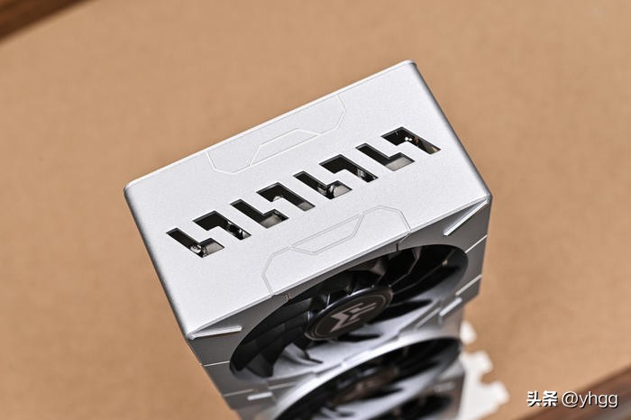 低调实用中塔——ROGZ690HERO+影驰4070Ti+银欣FARAB2装机展示