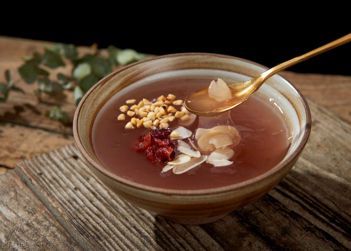 十大养肠胃食物平时要多吃,哪些食物对肠胃有帮助