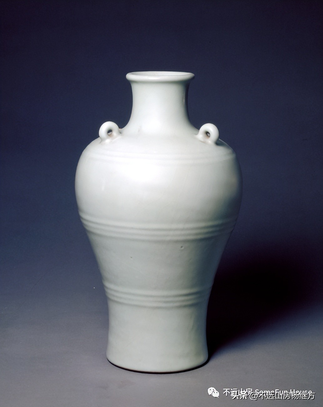 雍正黄色釉瓷器图,清代雍正朝粉青釉瓷器鉴赏