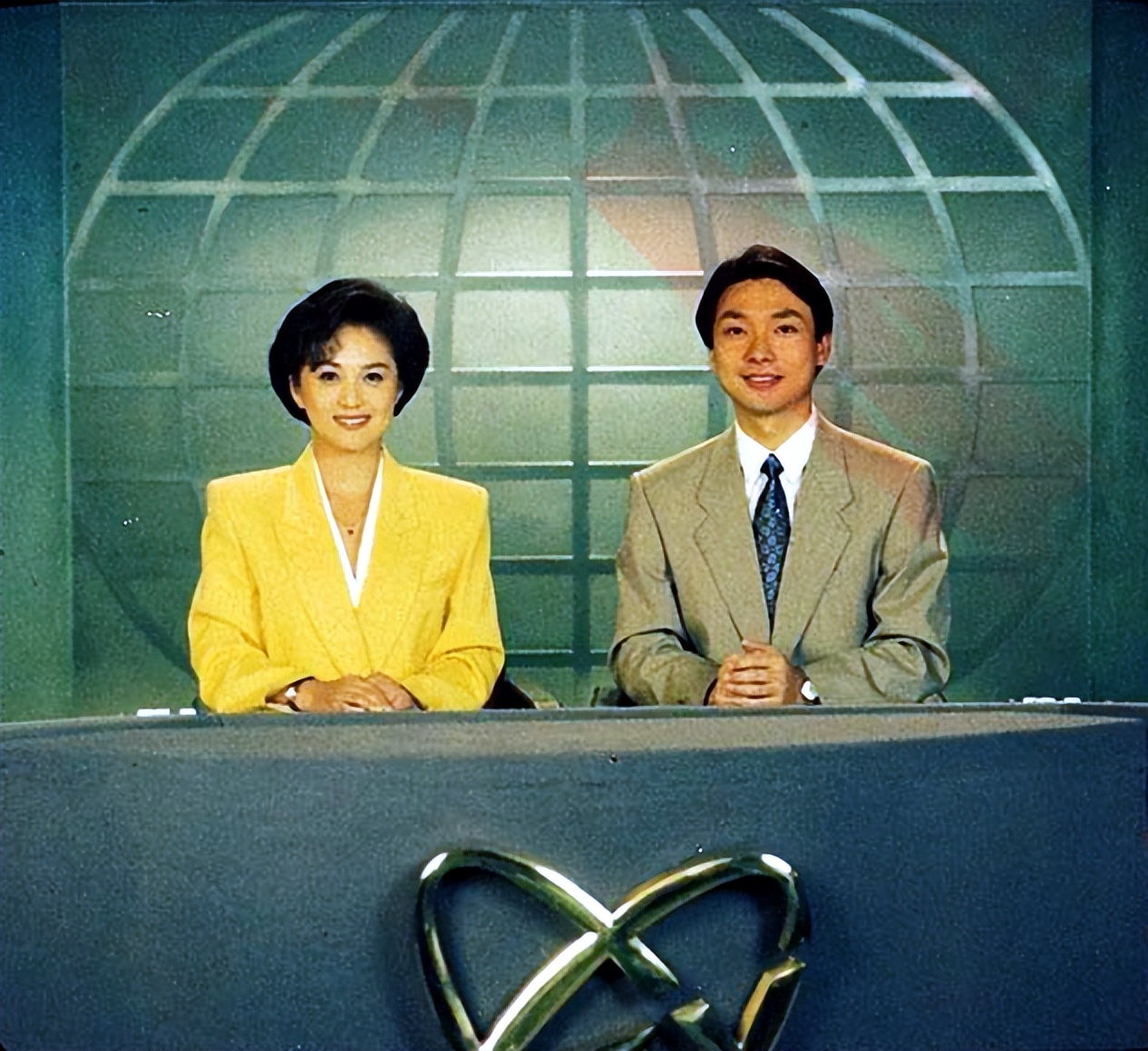 海霞嫁给科学家,海霞第一次婚姻丈夫是谁