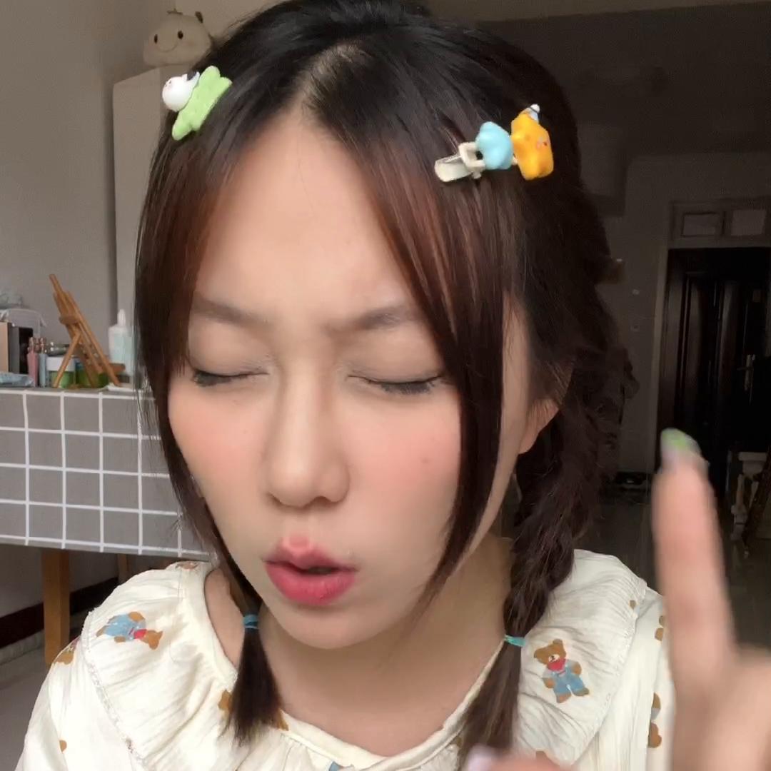 室友一个月不洗澡怎么办,室友一星期不洗衣服