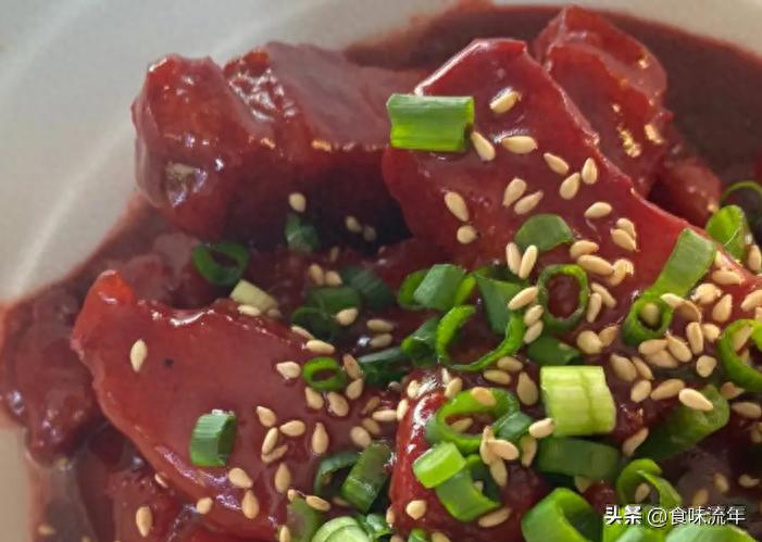 腐乳红烧肉做法简单不油腻,腐乳红烧肉吃一口就忘不了