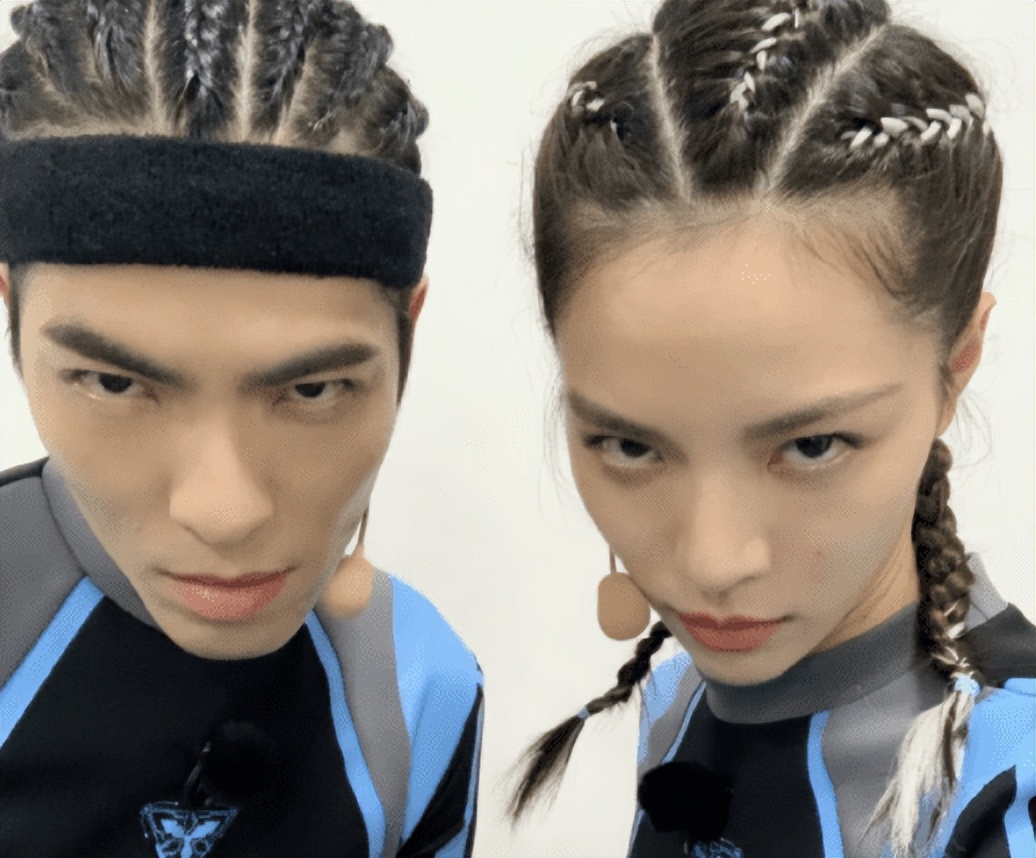 撞脸冯巩的素人,冯巩撞脸