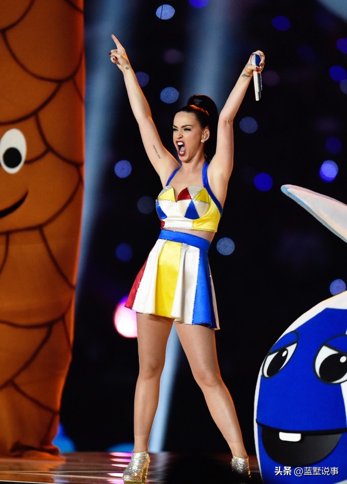 superbowl中场秀碧昂斯,2012超级碗中场秀碧昂丝的评价