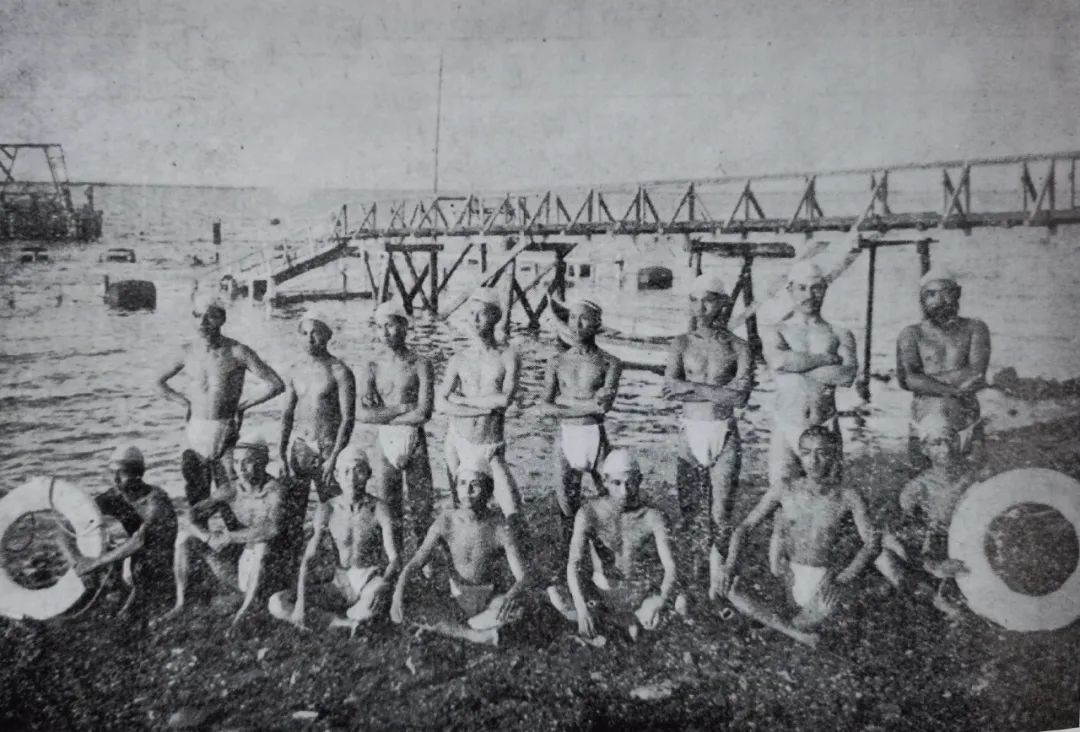 鍔冲姩鍏洯鐏溅澶翠綋鑲插満,婊￠搧