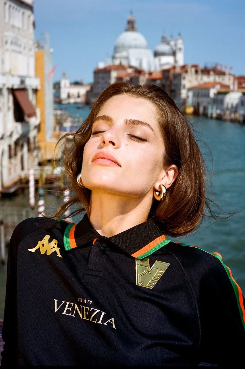 威尼斯fc球衣,威尼斯足球俱乐部新赛季主场球衣