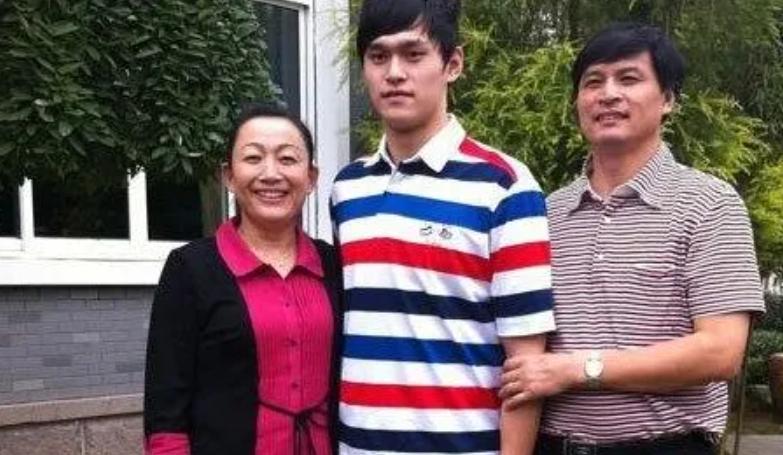 孙杨被禁赛8年有什么想说的,为啥孙杨被禁赛八年