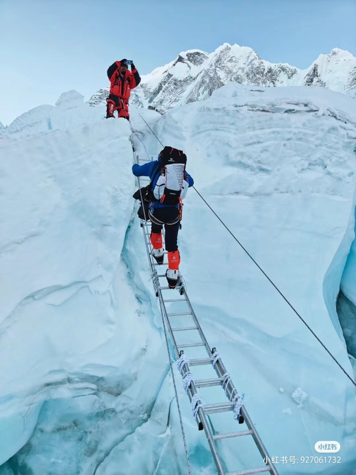 珠峰死亡区多少人,珠峰死亡人数