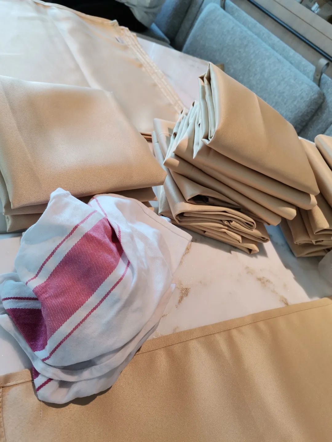 济南中海凯骊酒店地址,济南中海凯骊酒店兼职