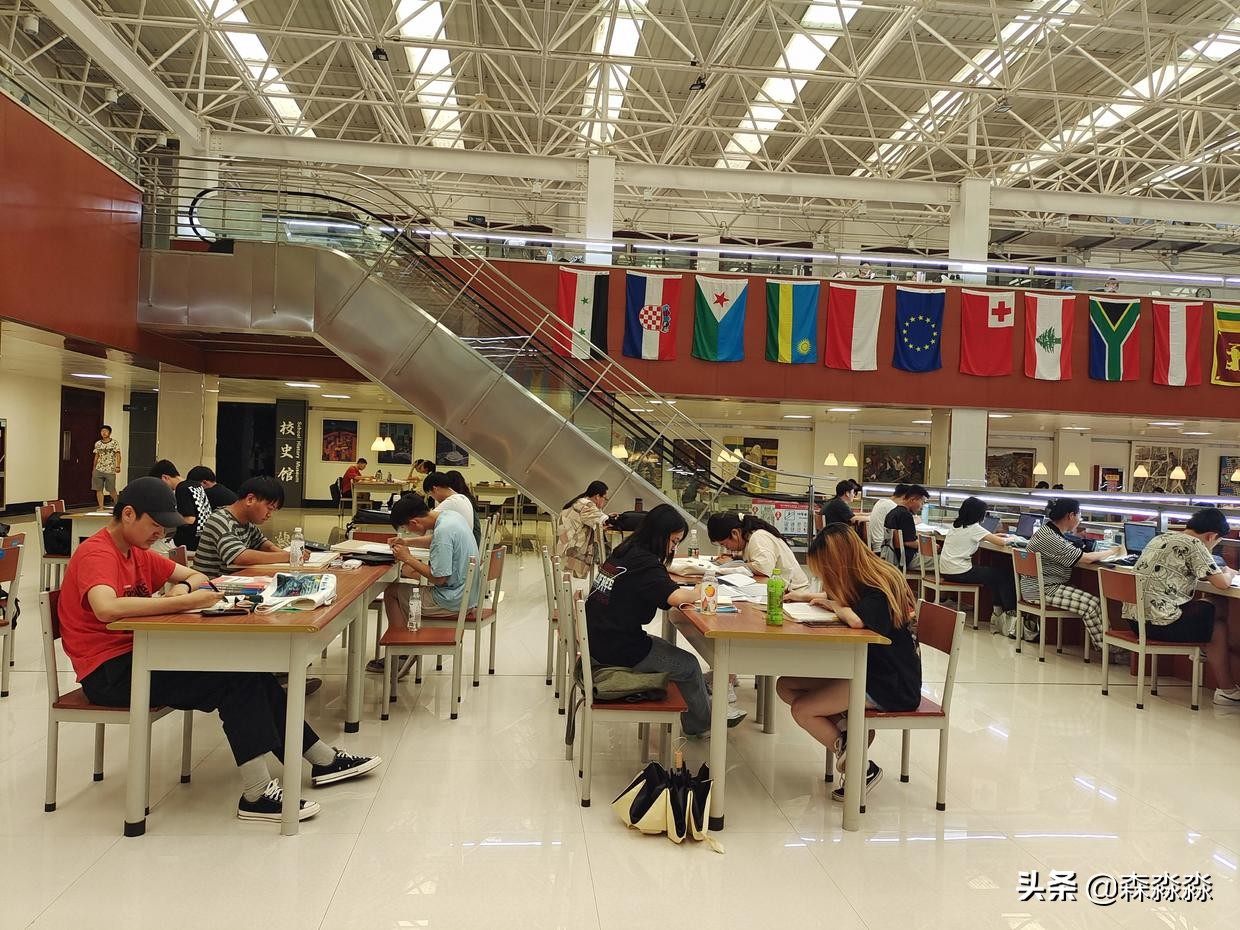 西京学院，C位出道，实现平凡且伟大的梦想