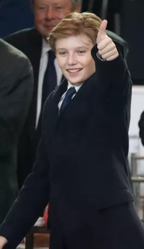 特朗普小儿子巴伦现状,特朗普巴伦现在多少岁了