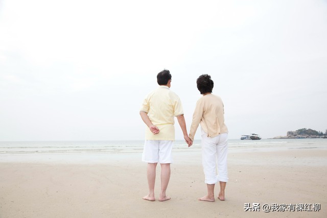 住家保姆怎么和雇主相处,住家保姆在自己房间可以锁门吗