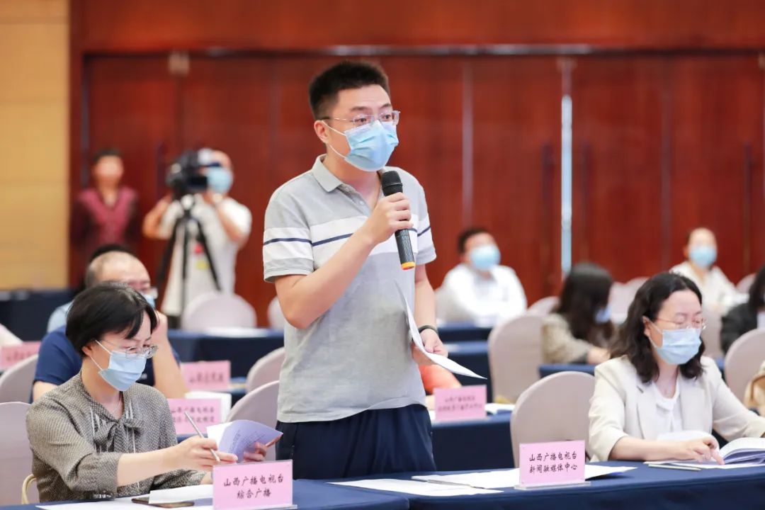 如何减轻村级组织负担过重问题,自治区减轻村级组织负担工作方案