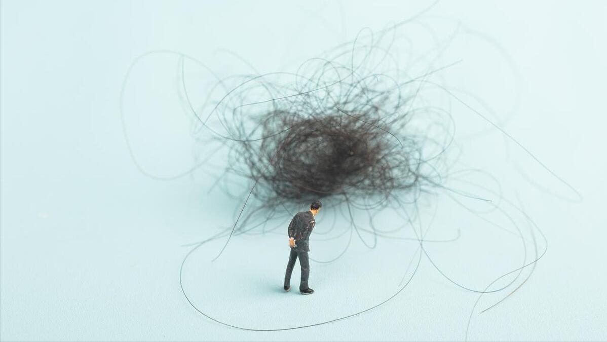 阴毛有什么用？由黑变白说明了性功能减退？男女都需了解