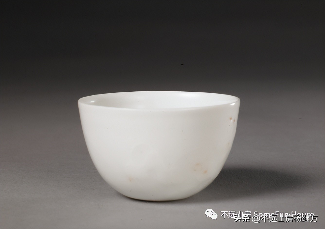 雍正乳白釉瓷器 (雍正年代青釉瓷器)