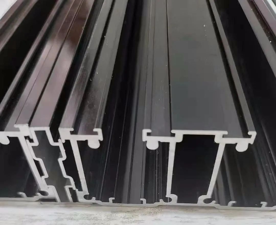 尚尊门窗简介,尚尊高端门窗外面怎么开门