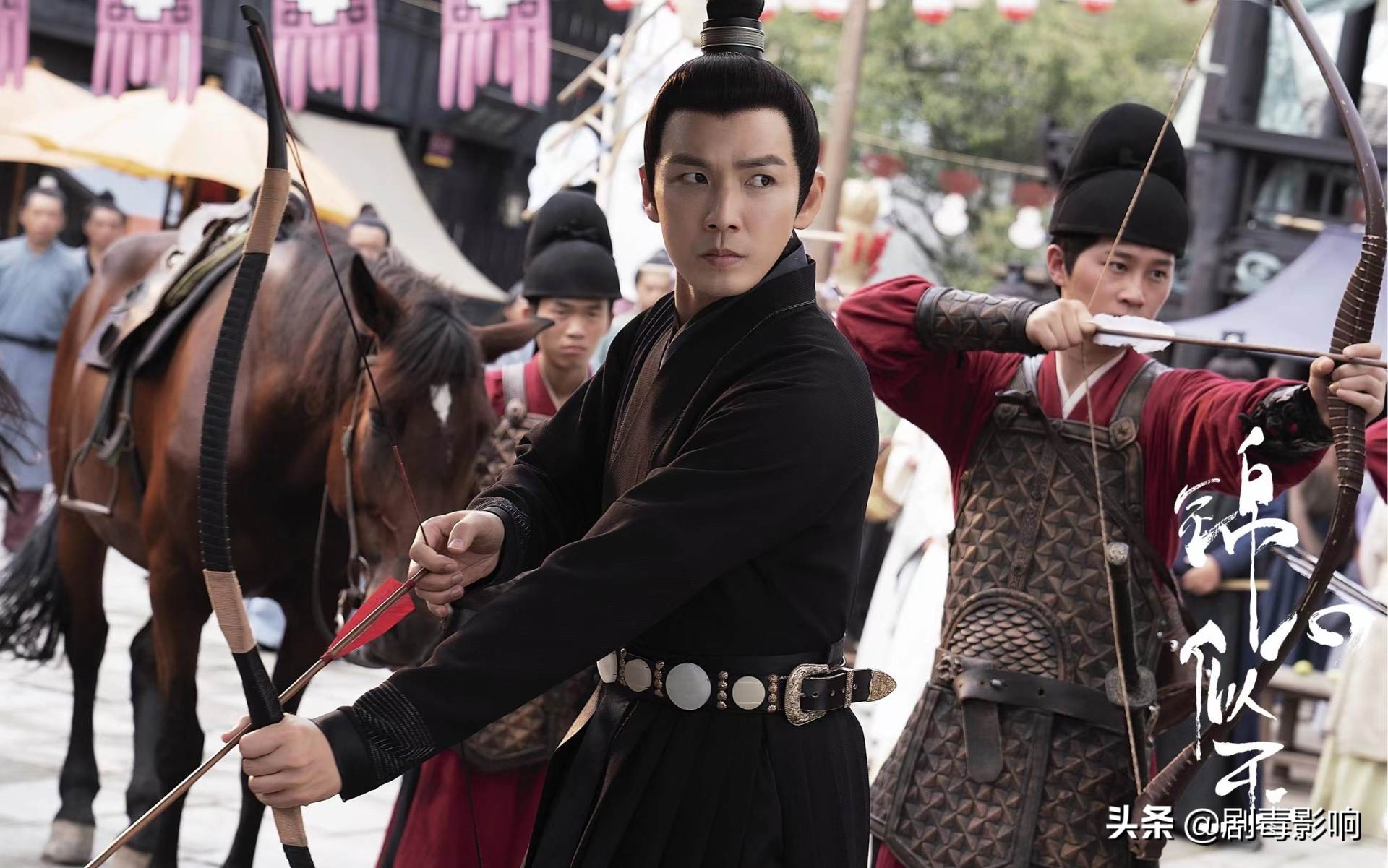 击败王一博任嘉伦夺得第一,王一博最受欢迎男演员奖图片